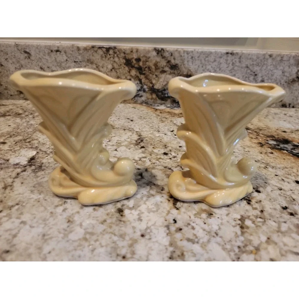 Vtg 50's Pair (2) Shawnee Pottery 5